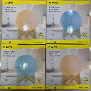 Umidificador De Ar Difusor De Aromas E Luminária De Mesa Lua 880ML B-MAX BM-051