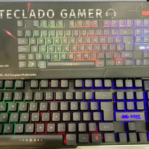 Teclado gamer Knup KP-2043 Com luz RGB