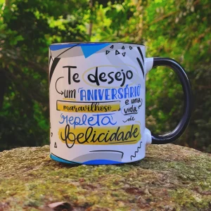 Caneca Feliz Aniversário Alça e Fundo Preto